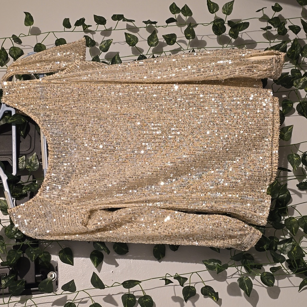 Cece Sequin Longsleeve Top - image 7